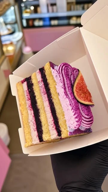Le gâteau aux couleurs de figue — photographie @gateauxlouisa